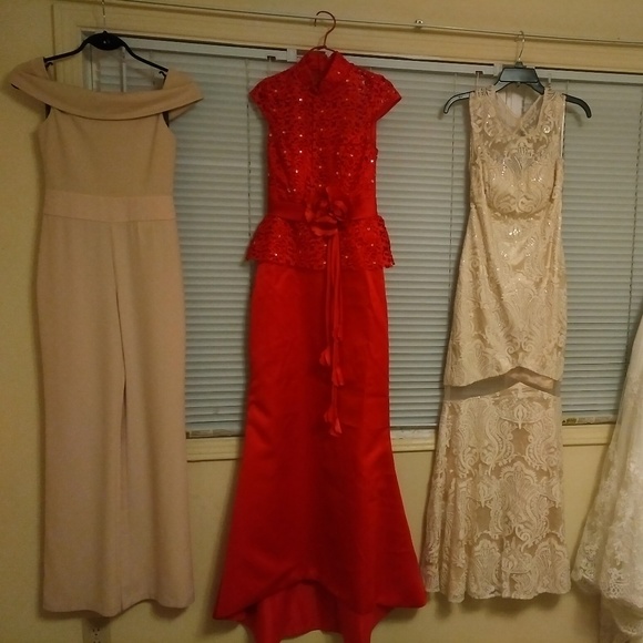 Red Dress for Traditional Tea Ceremony - Picture 4 of 5